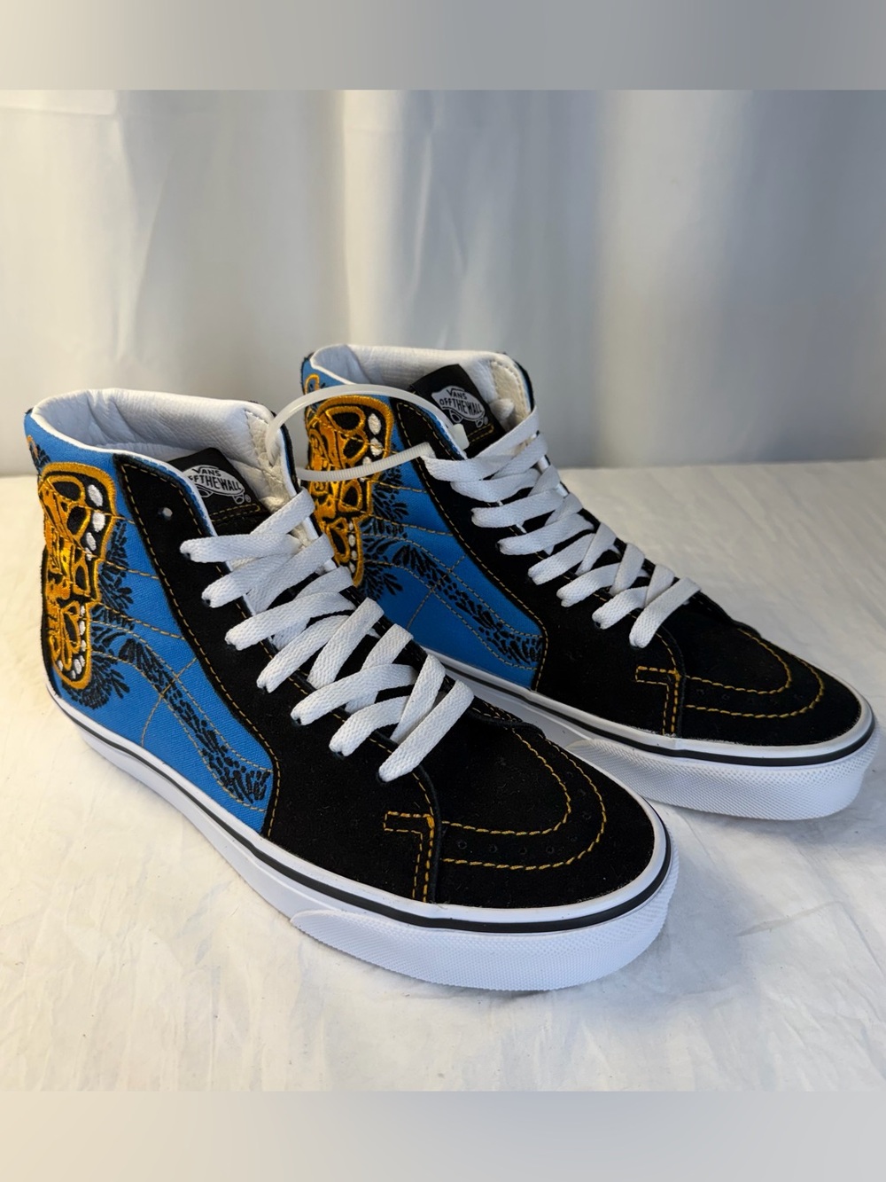 Vans SK8-Hi Dia De Muertos Unisex Women’s 7/Mens 5.5 Embroidered Butterfly Skull